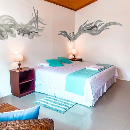 Hotel Coral Blanco With High Speed Internet Starlink And Galapagos Tour Operator Пуерто Виламил Екстериор снимка