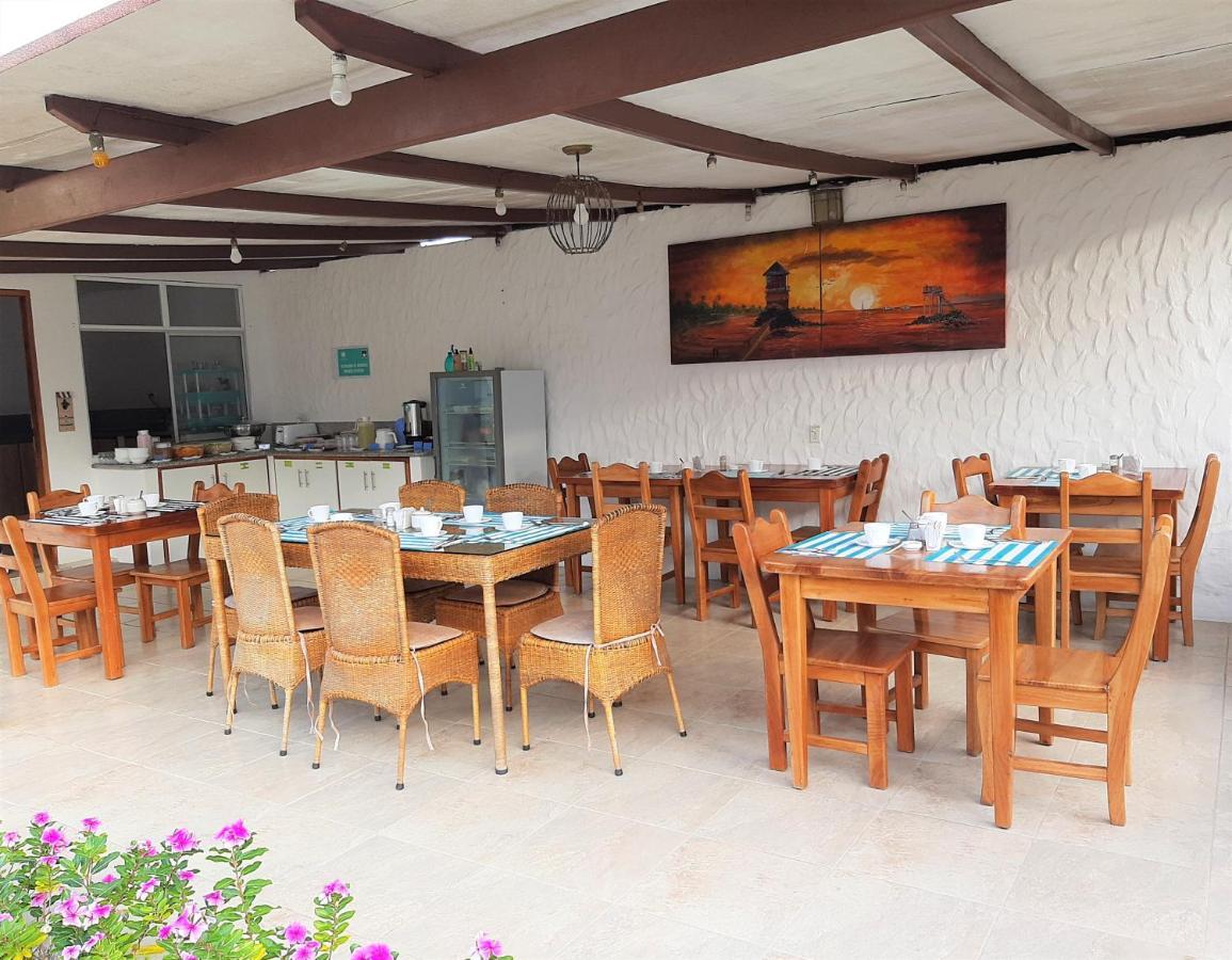 Hotel Coral Blanco With High Speed Internet Starlink And Galapagos Tour Operator Пуерто Виламил Екстериор снимка