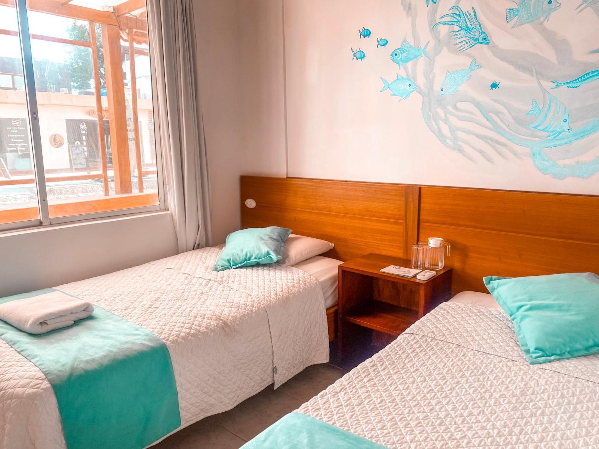Hotel Coral Blanco With High Speed Internet Starlink And Galapagos Tour Operator Пуерто Виламил Екстериор снимка
